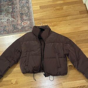 Cropped puff jacket